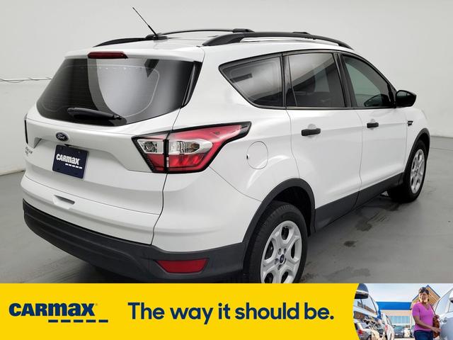 2017 ford escape s