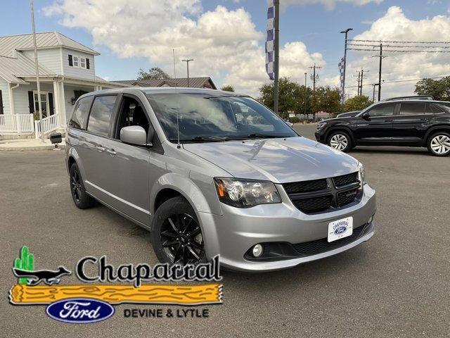 2019 dodge grand caravan se