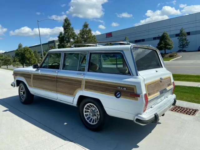 selling with no reserve 1990 jeep grand wagoneer wagon white 4wd grand wagoner