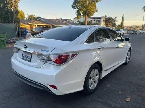 2012 hyundai sonata hybrid