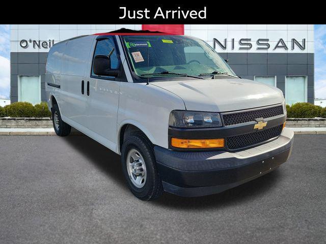 2020 chevrolet express 2500 rwd 2500 regular wheelbase wt