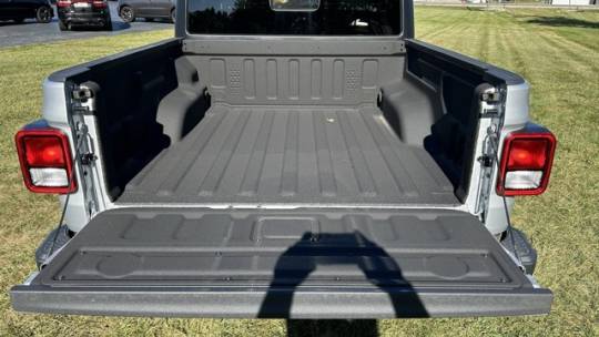 2024 Jeep Gladiator