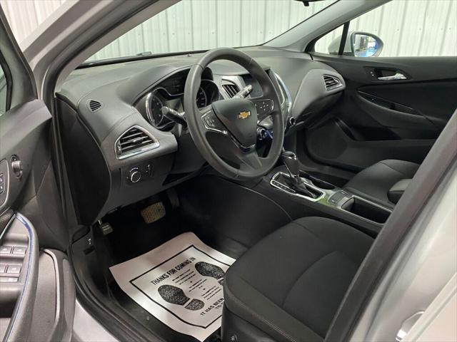 2019 chevrolet cruze lt
