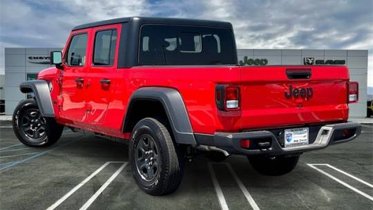 2024 Jeep Gladiator