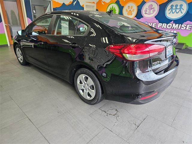 2018 kia forte lx