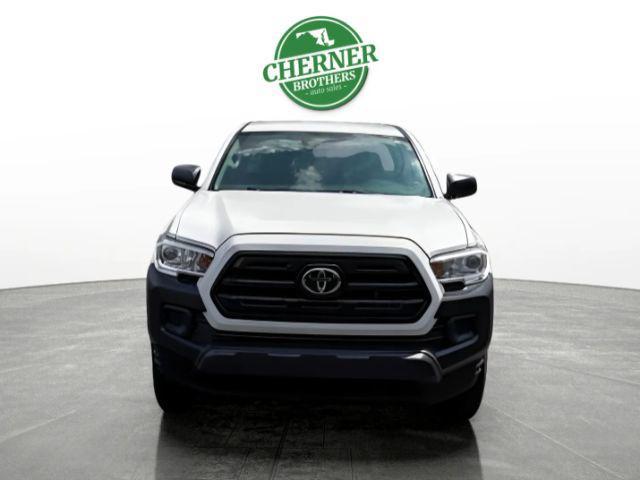 2019 toyota tacoma sr