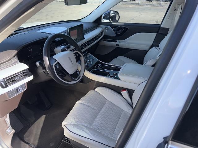 2022 lincoln aviator black label