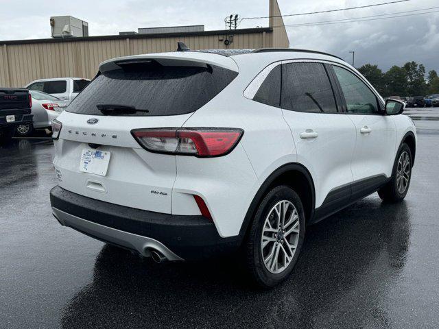 2022 ford escape sel