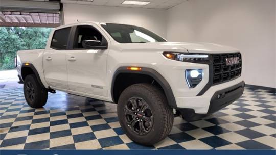 2024 GMC Canyon