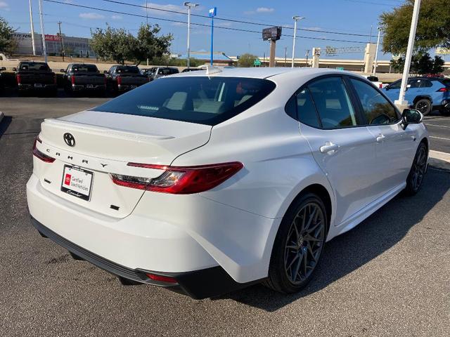 2025 toyota camry se