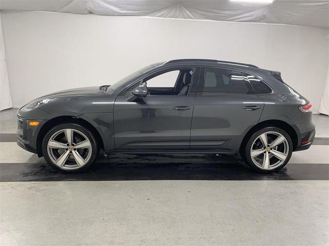 2024 porsche macan base