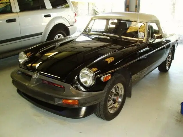 1980 mg mgb 2 door convertible 4 cylinder manual frame off resto 56,256