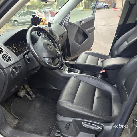 2011 volkswagen tiguan se