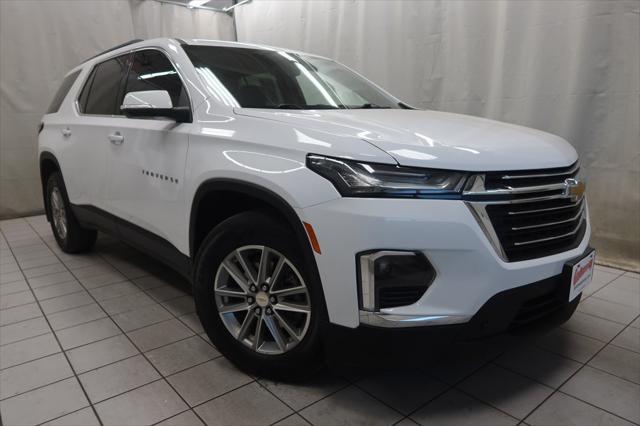 2022 chevrolet traverse lt cloth