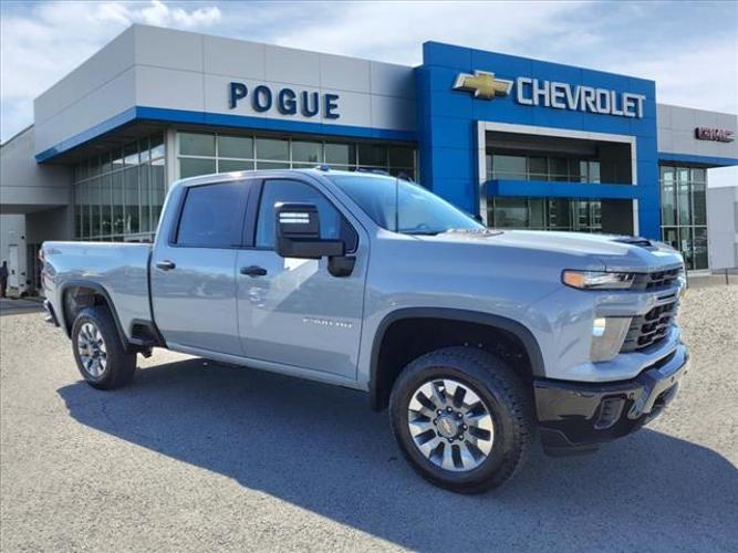 new 2025 chevrolet silverado 2500hd custom