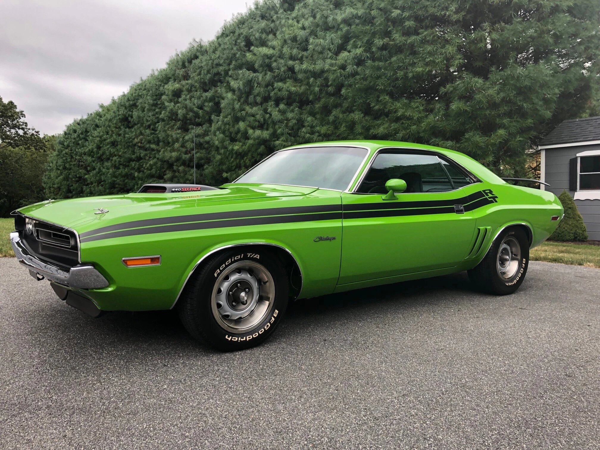 dodge challenger r/t