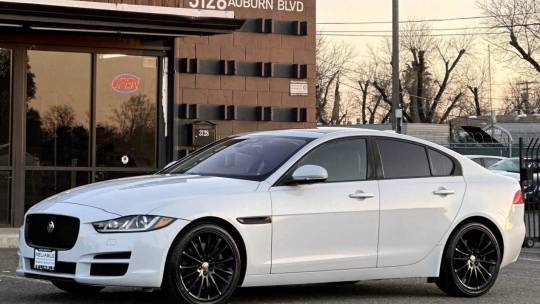 2017 Jaguar XE