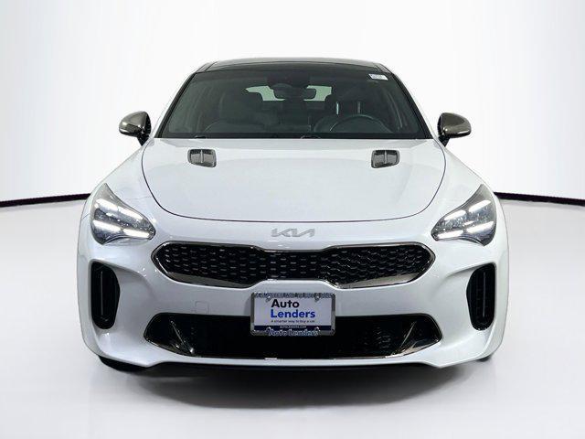 2022 kia stinger gt-line
