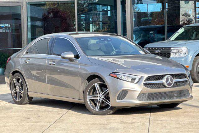 2019 mercedes-benz a-class a 220