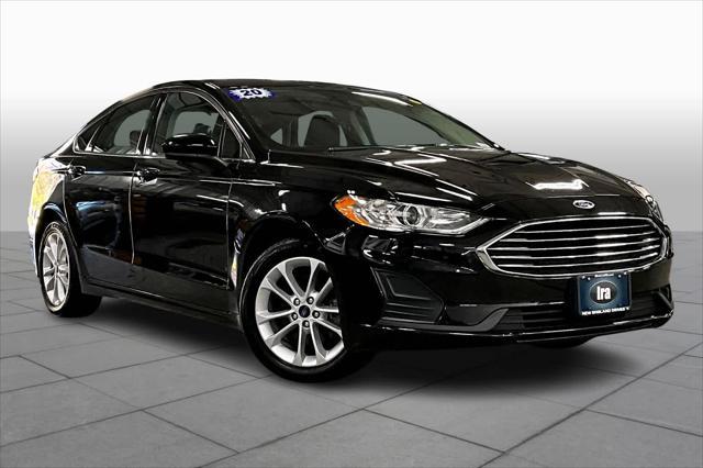 2020 ford fusion hybrid se