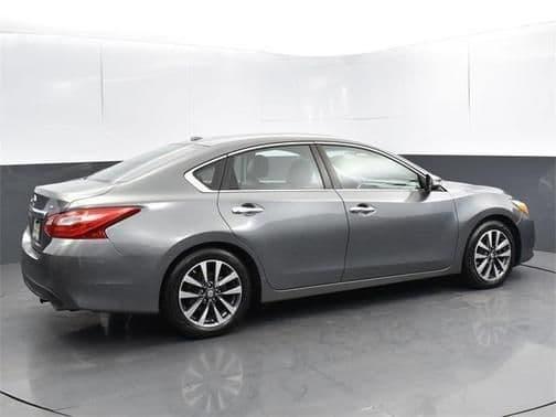 2017 nissan altima 2.5 4dr sedan in tacoma, washington