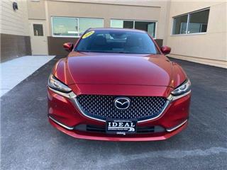 2018 Mazda signature