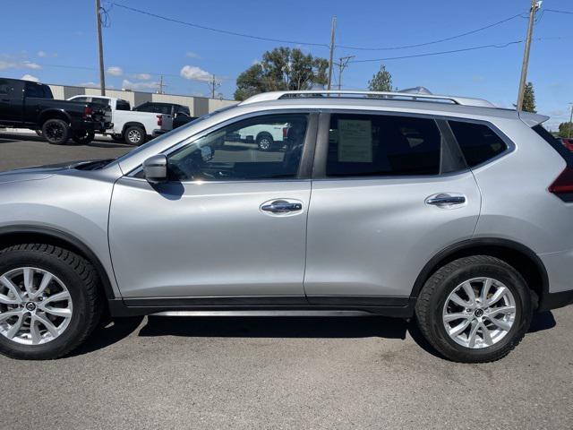 2020 nissan rogue sv
