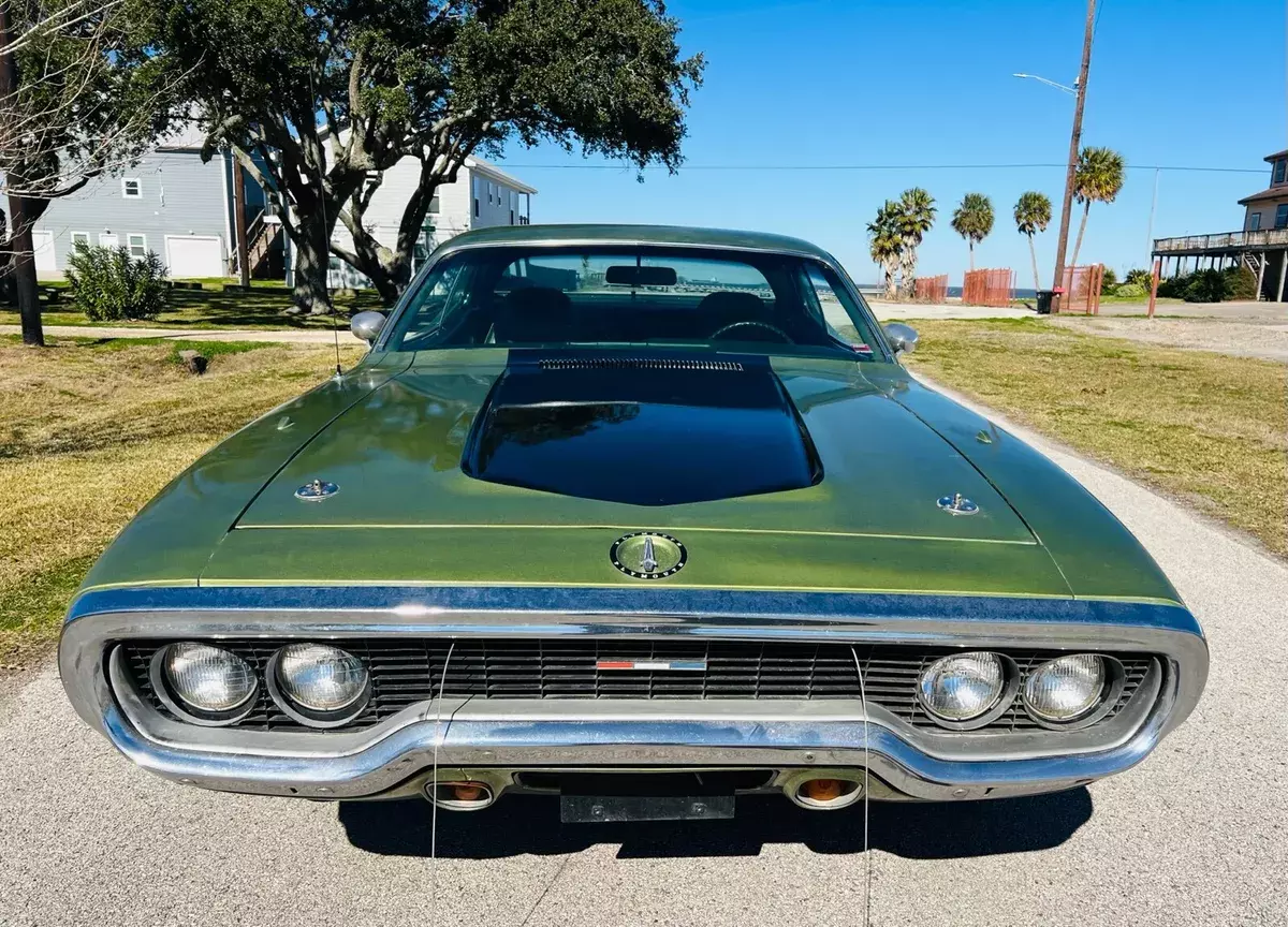 1971 plymouth satellite sedan green rwd automatic high option