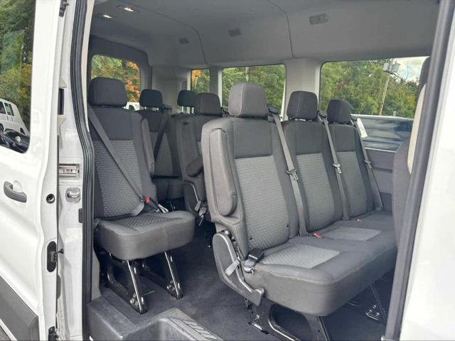 2023 ford transit-350 xlt