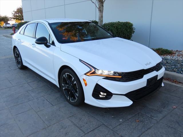 2022 kia k5 gt-line