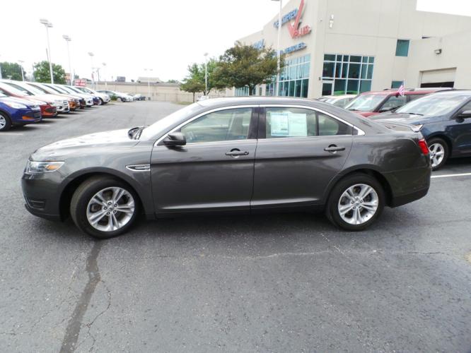 used 2016 ford taurus sel awd louisville, ky 40216 for sale in louisville, kentucky