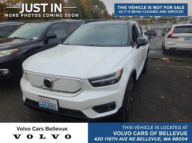 2022 volvo xc40 recharge pure electric plus