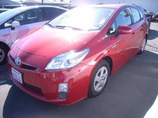 2010 toyota prius iv w/ nav. in san rafael, ca