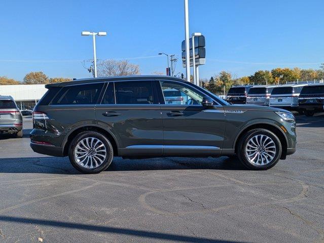 2022 lincoln aviator reserve awd