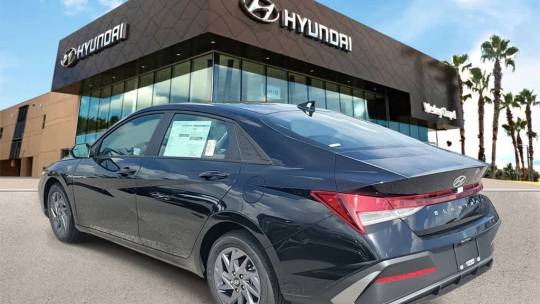 2024 Hyundai Elantra