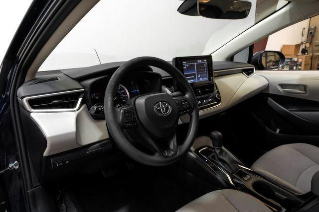 2022 toyota corolla le