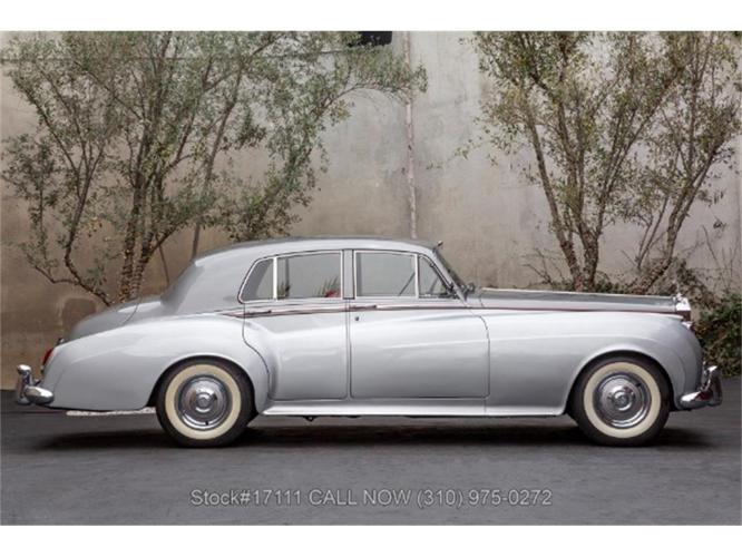 1959 rolls-royce silver cloud in beverly hills, california