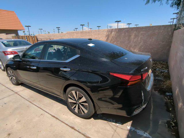 2021 nissan altima 2.5 sv