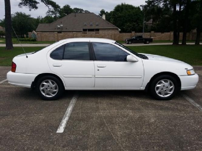 1999 nissan altima - dependable - cold ac in houston, tx