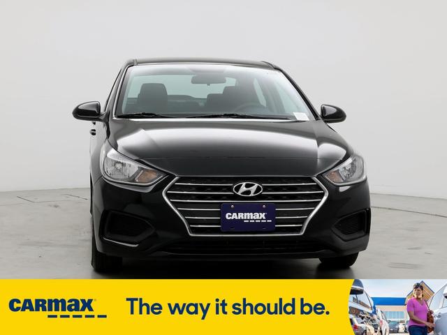 2021 hyundai accent se
