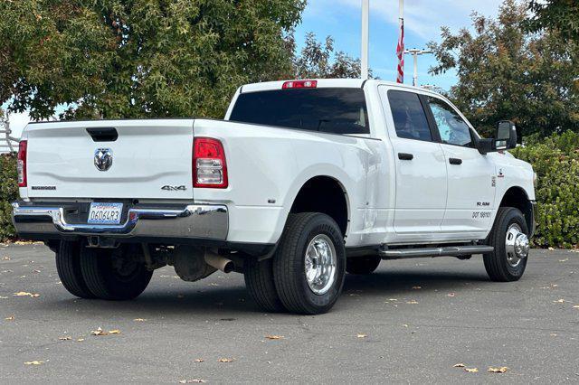 2023 ram 3500 big horn crew cab 4x4 8' box