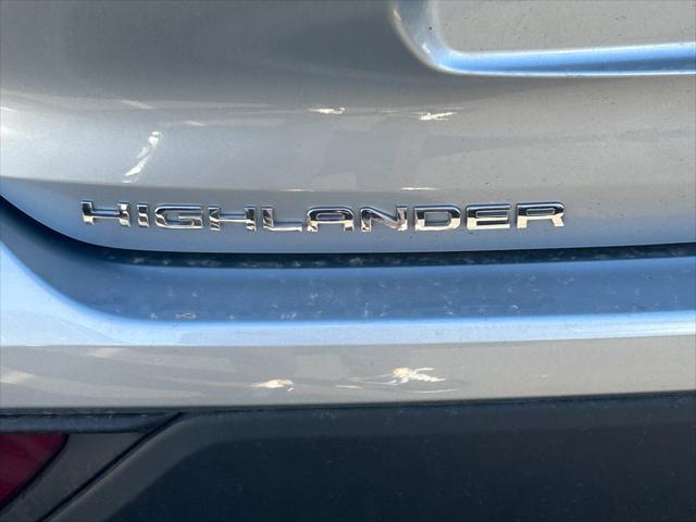 2023 toyota highlander l