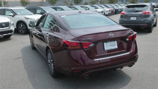 2023 nissan altima 2.5 sv