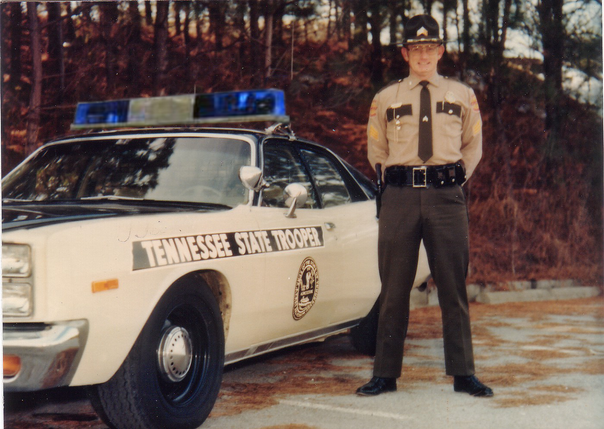 1978 plymouth fury tennessee state trooper (real, former ncshp car)