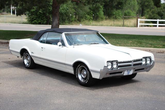 1966 oldsmobile cutlass