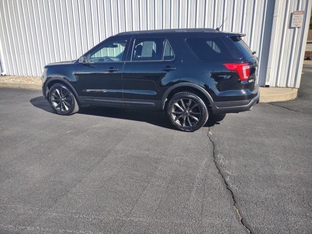 2018 ford explorer xlt