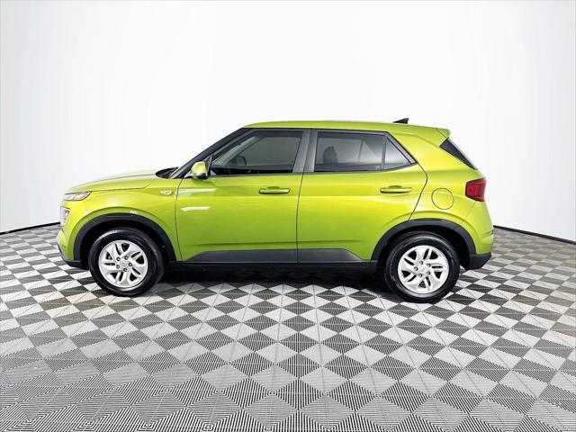 2022 hyundai venue se