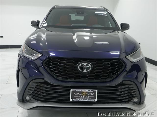 2022 toyota highlander xse