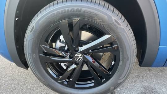 2025 Volkswagen Atlas Cross Sport