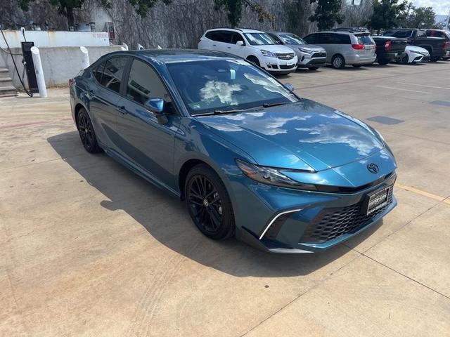 2025 toyota camry se